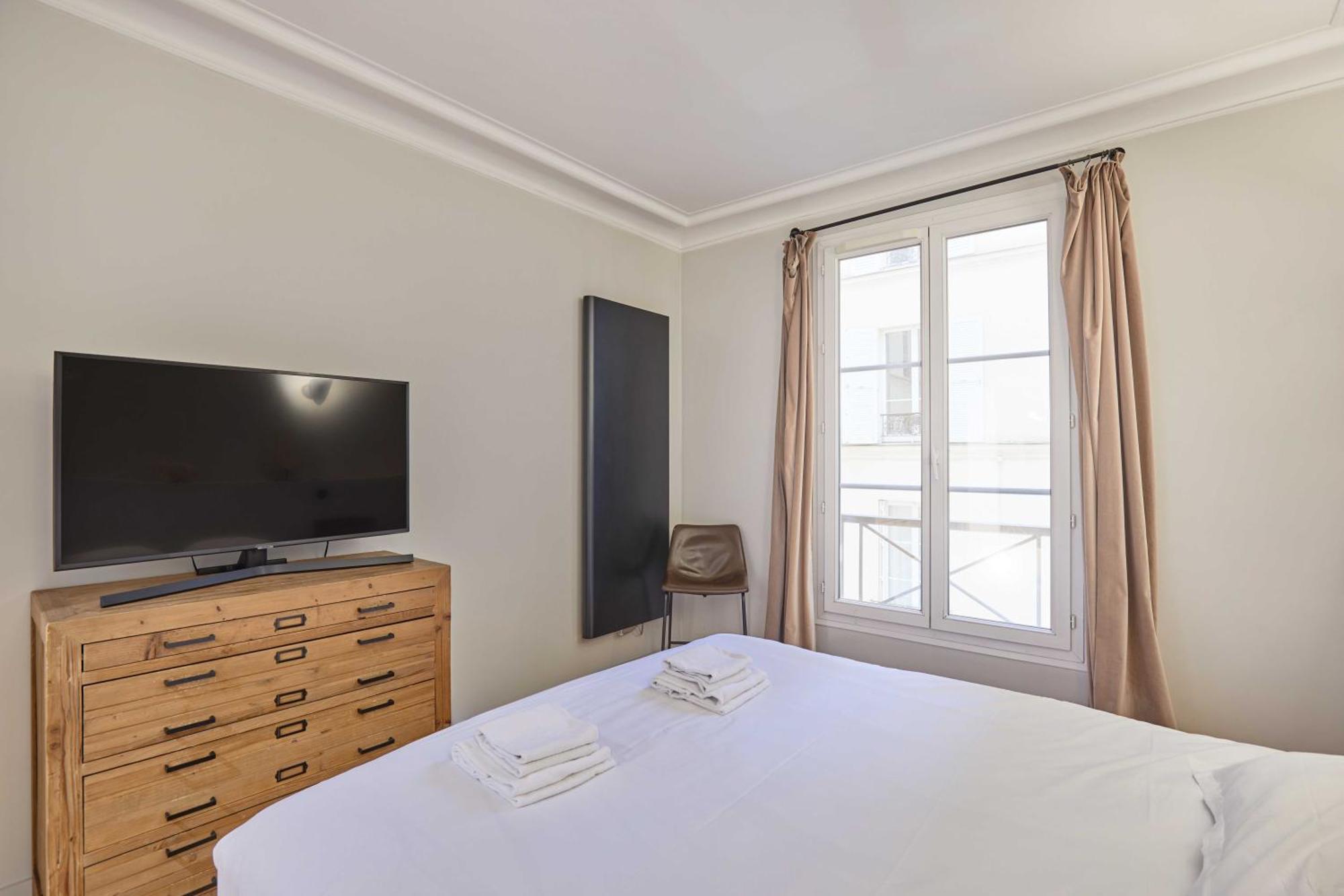Magnificent Apartment - 3Br- 8P - Batignolles Париж Экстерьер фото