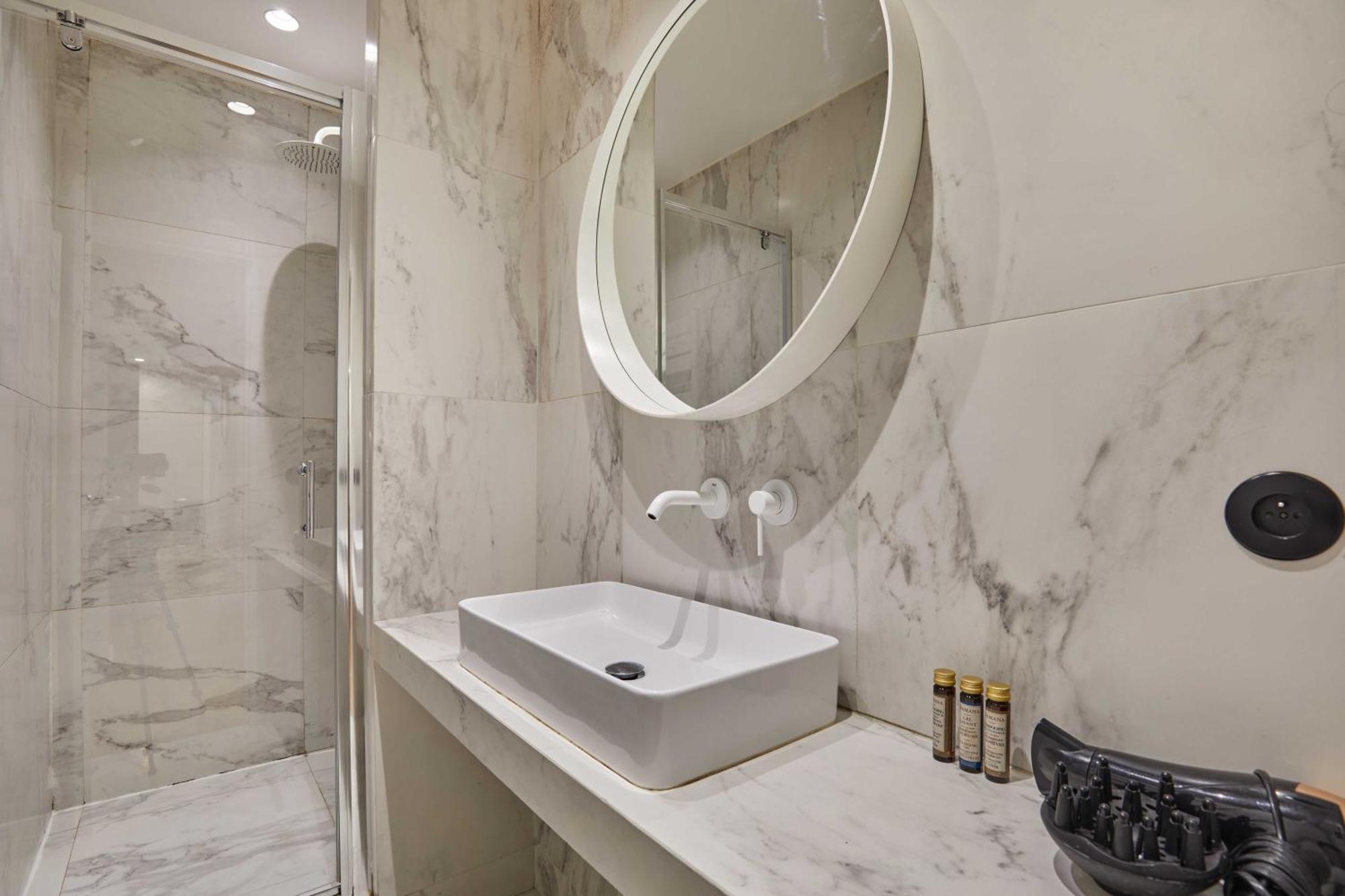 Magnificent Apartment - 3Br- 8P - Batignolles Париж Экстерьер фото